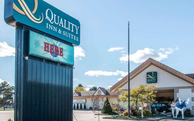 Quality Inn & Suites Escanaba North