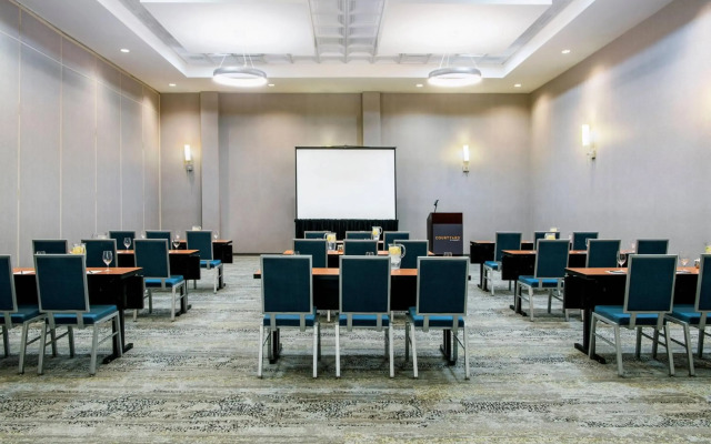 Courtyard by Marriott Edmonton West