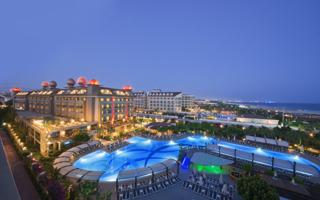 Aydinbey King's Palace & Spa -Ultra All Inclusive