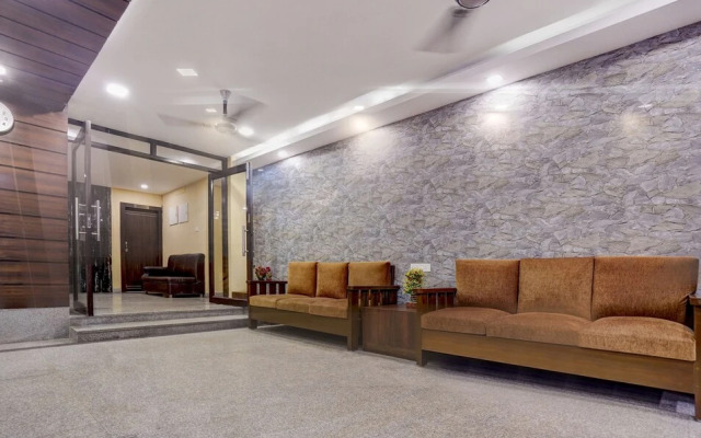 Treebo Trend Globe International Puri