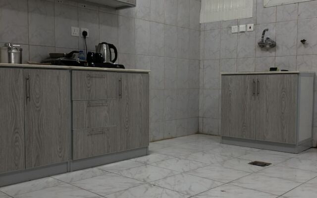 Al Ghazali Suites