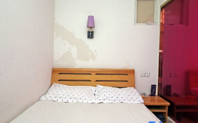 Xingshu 99 Chain Hotel (Shanghai Kongjiang Road Shop)