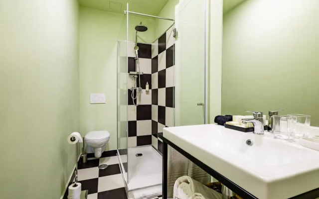 LR Guest House