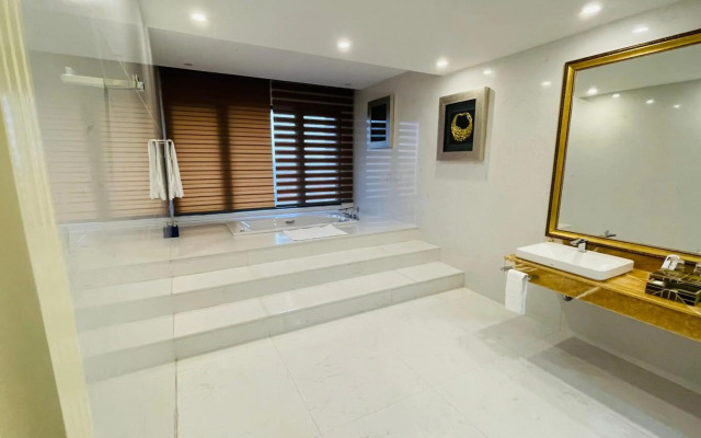 Le Indochina Hotel & Spa