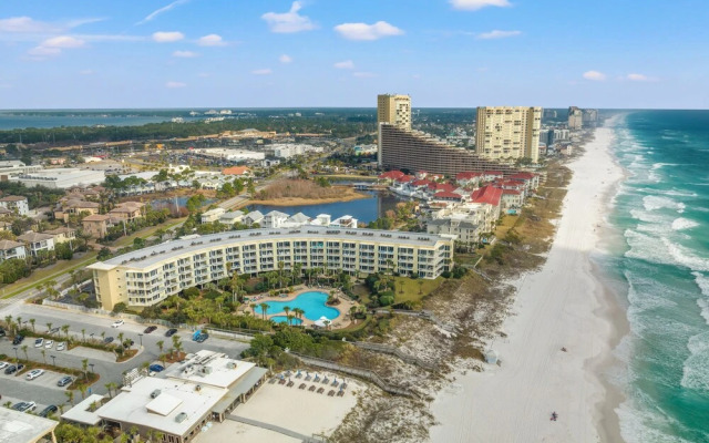Beachfront Luxury 2Bd 2Ba Condo With Balcony! Sleeps 6!