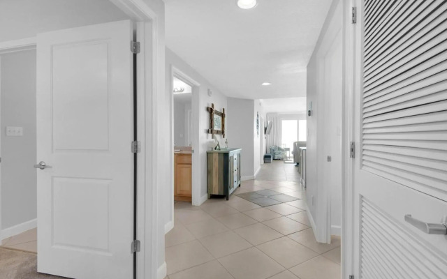 Grandview East 903