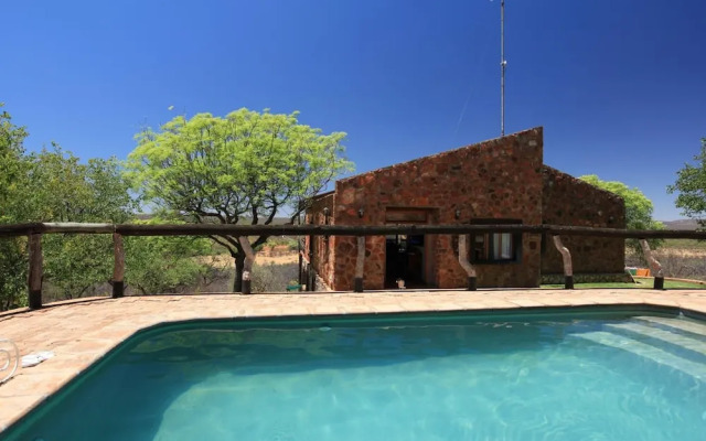 Onduri Lodge - In Okaukuejo