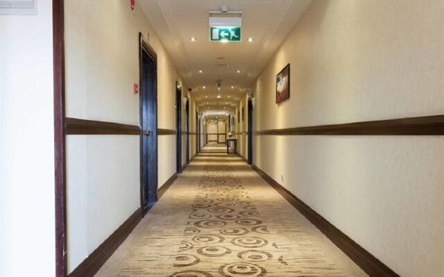 Ayass Hotel