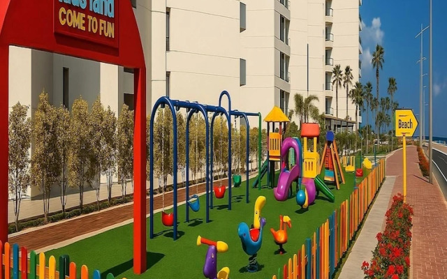 Luxurious Chalet in Port Said Governorate With Stunning View