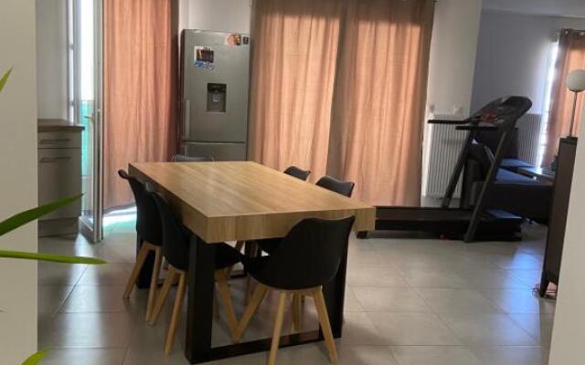 Appartement T2, résidence au calme. Parking privé