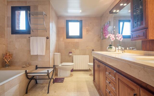 TH136 Villa Sant Ramon