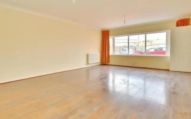 Sawtry Bungalow Retreat