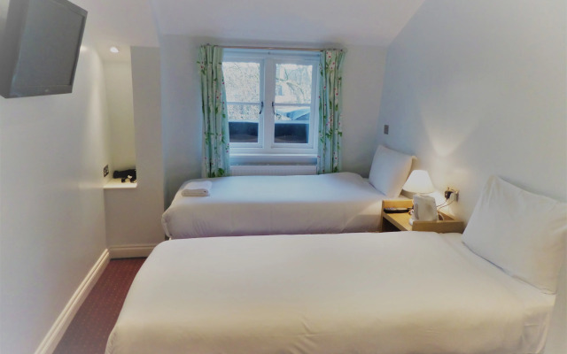 Lancaster Court Hotel