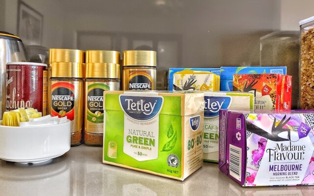 Commercial Hay Hotel