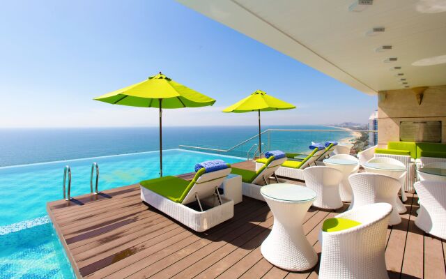 Mandila Beach Hotel DaNang