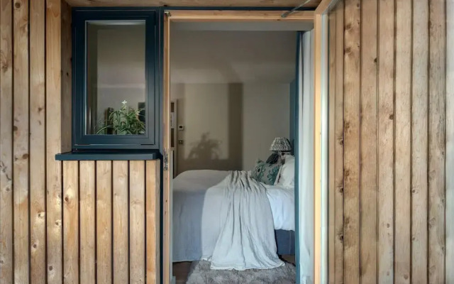 Sunnybrook-Carbon Neutral House