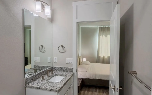 Luxury Pool Home Golf Cart