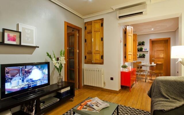 A Stylish and Cozy one Bedroom Apartment