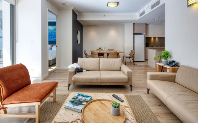 Zara Tower Hotel – Lobby – Sydney