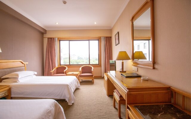 Rong Hu Hotel