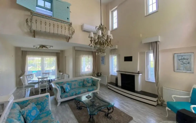 Splendid Villa With Private Pool and Fireplaces Surrounded by Nature in Sapanca - Villas_and_Bungalows in Sakarya - Photo 4