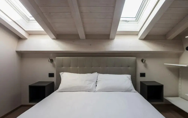 Sant'orsola Suites Apartments
