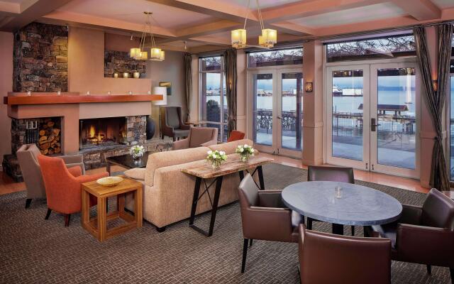Chrysalis Inn & Spa Bellingham, Curio Collection by Hilton