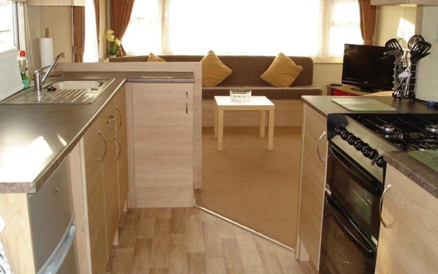 2 Bedroom Caravan in Hunstanton Dogs go Free