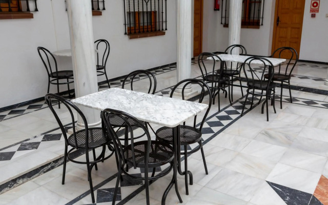 Los Omeyas Hotel