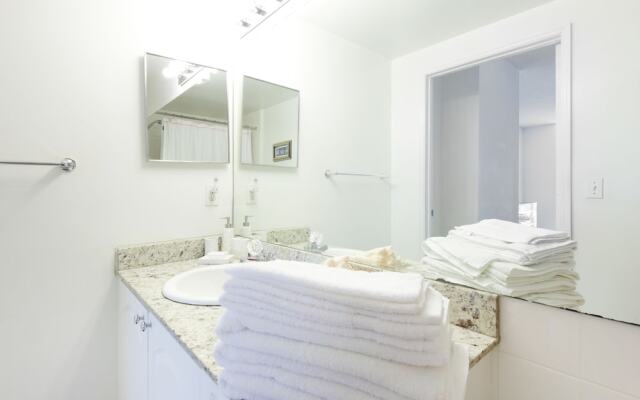 Luxury Apartments At Intracoastal