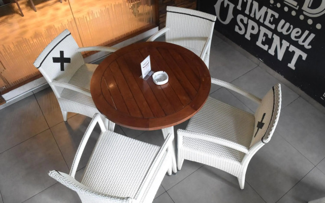Sotis Residence Pejompongan