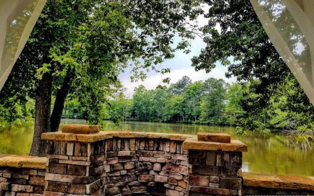 Stockbridge Lakes Bed & Breakfast