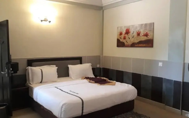 Sweet Garden Hotel