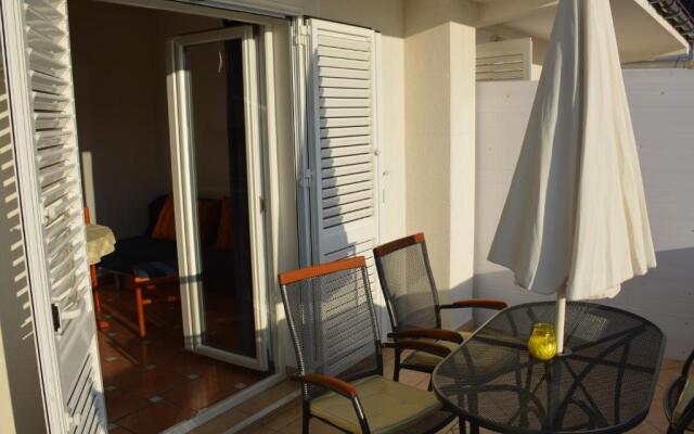 Apartments Burcul Pag