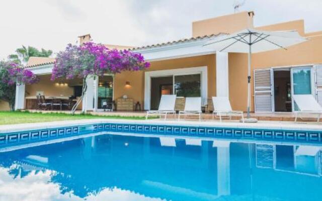 VILLA ALOE: Wifi gratis, piscina privada y vistas al mar