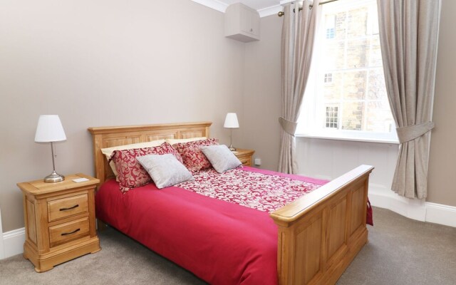 2 Regency House