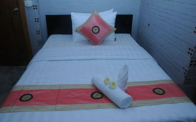 Pillar Hotel