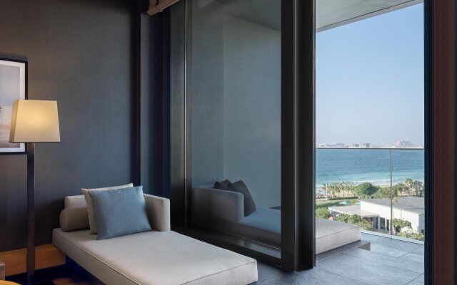 Caesars Palace Bluewaters Dubai