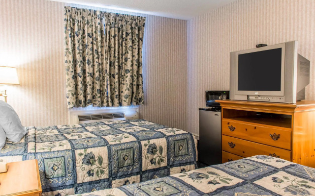 Rodeway Inn Amish Country