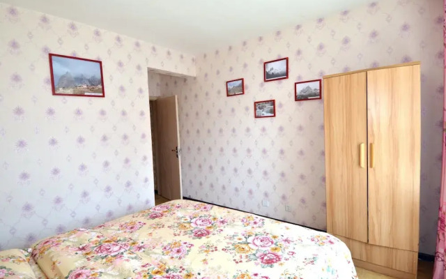 Lan Zhou Long Yue Moon Pool