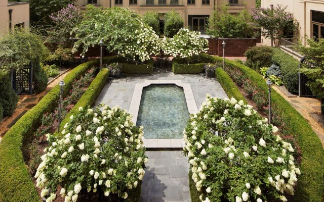 Waldorf Astoria Atlanta Buckhead