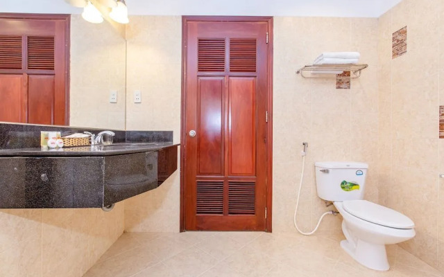 Oyo 508 Hung Phong Hotel