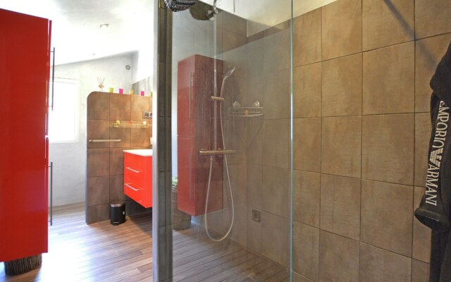 Quaint Villa With Private Pool in Molières-sur-cèze
