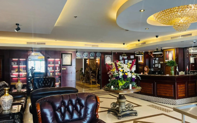 Tourist Hotel