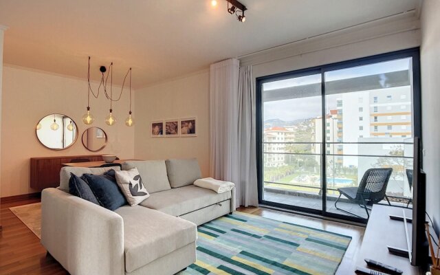 Terrace Apartment in Funchal