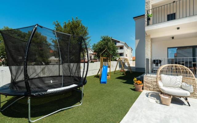 Poolincluded Villa Danijela