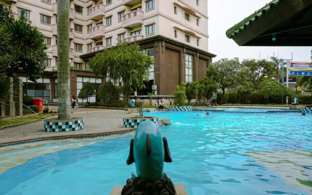 Minimalist and Comfy 2BR Apartment Puri Garden