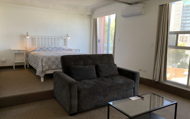 Dali Suites - Adults Only