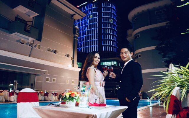 Ninh Kieu Riverside Hotel
