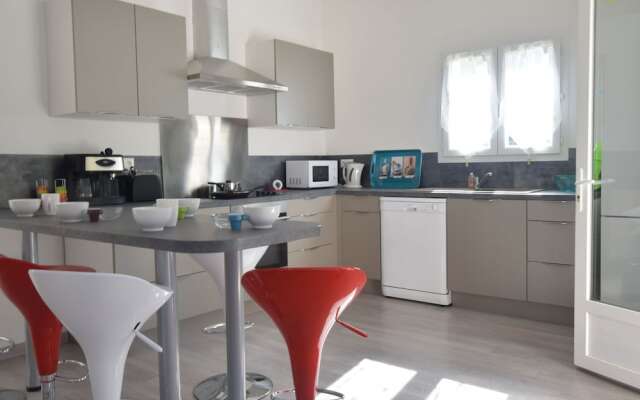 Modern Villa in Thueyts with Swimming Pool